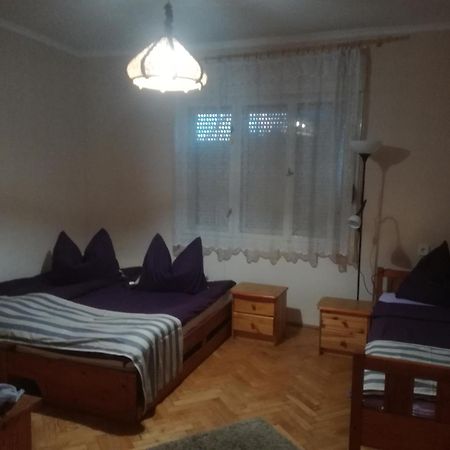 Hotel Leander House Siófok Zimmer foto